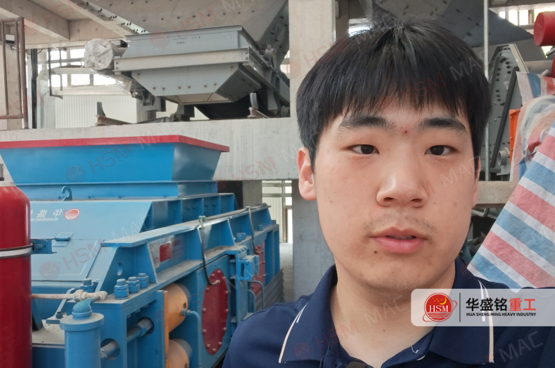 铅锌矿破碎机生产现场