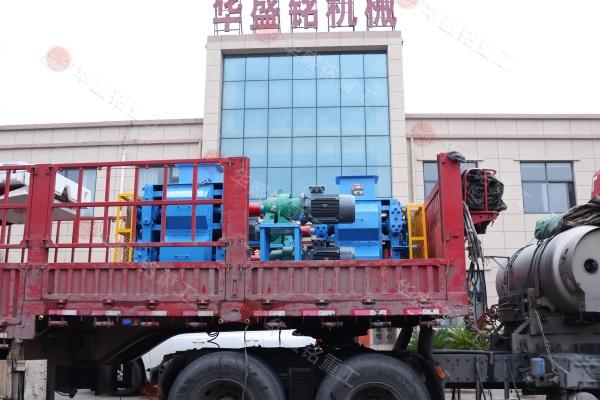 400*400四齿辊破碎机